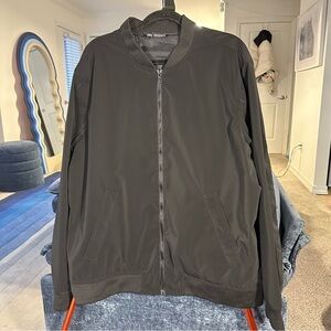 Zara Zip-Up Bomber Jacket in Black